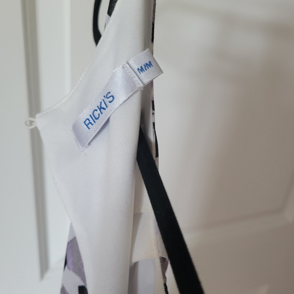 Rickis Dress - Picture 3 of 3